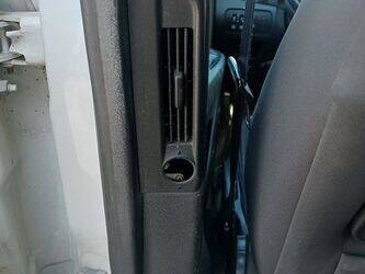 2012-renault-megane-1407049-45050573