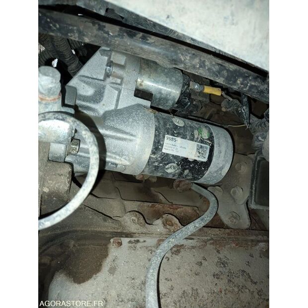 2004 NISSAN Cabstar-45050588