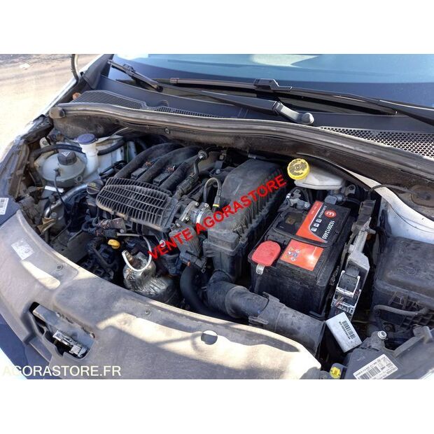 2018 Peugeot 208-45050671