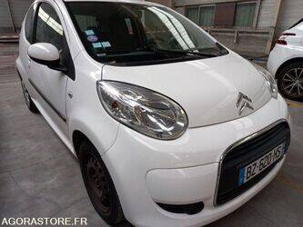 2011-citroen-c1-1407121-45050680