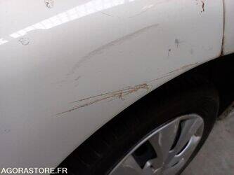 2011-citroen-c1-1407121-45050684