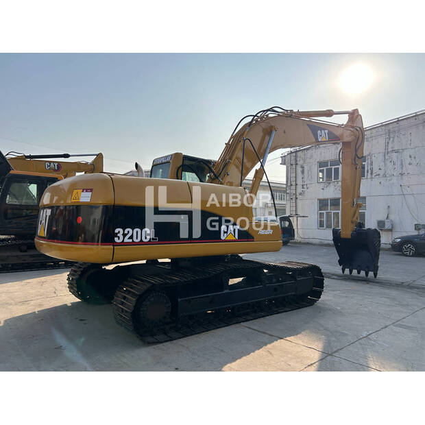 2017 كاتربيلر 320CL-45050884