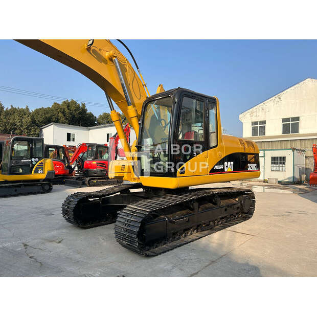 2017 كاتربيلر 320CL-45050890