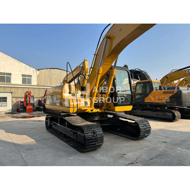 2017 كاتربيلر 320CL-45050894