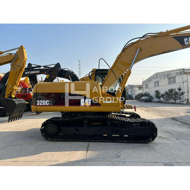 2017 كاتربيلر 320CL-45050897