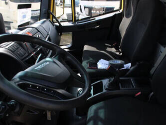 2018-iveco-eurocargo-120-210-1408023-45051024