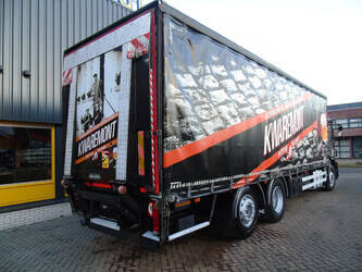 2011-iveco-eurocargo-1408026-45051121