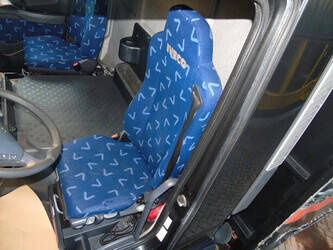 2011-iveco-eurocargo-1408026-45051128