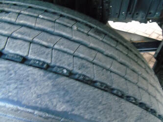 2011-iveco-eurocargo-1408026-45051139