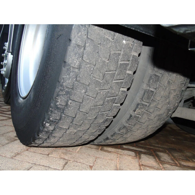 2011 ايفكو EUROCARGO-45051147