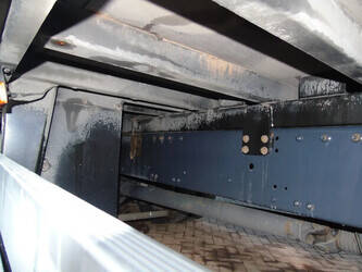 2011-iveco-eurocargo-1408026-45051149