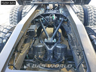 2025-man-tgs-33-440-1405992-45051304