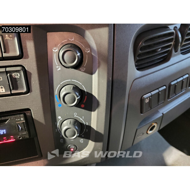 2018 DAF LF 290-45051706