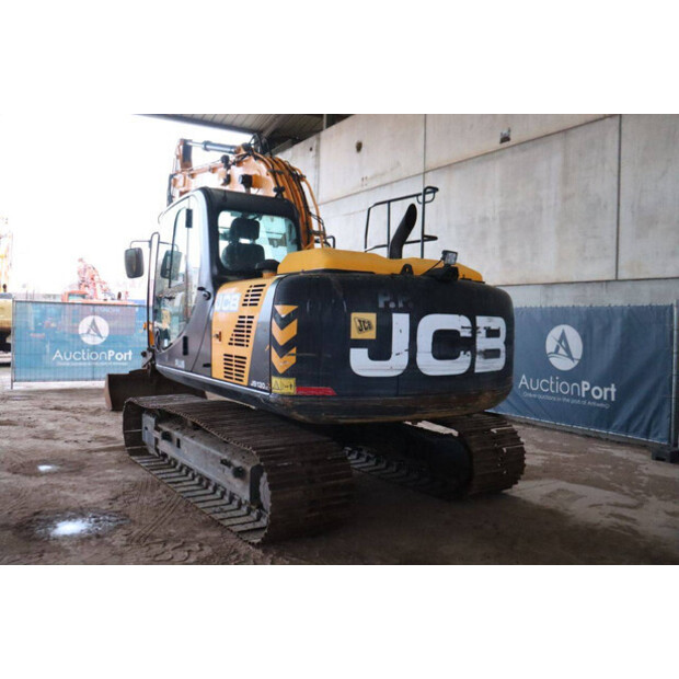 2018 JCB JS130LC-45051756