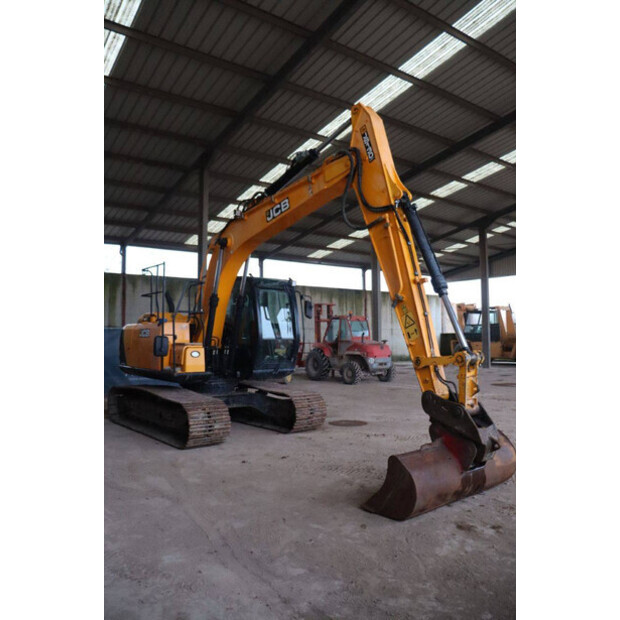 2018 JCB JS130LC-45051762