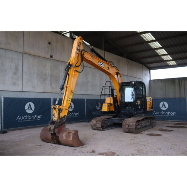 2018 JCB JS130LC-45051766