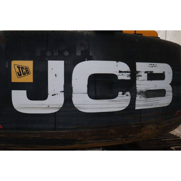 2018 JCB JS130LC-45051791