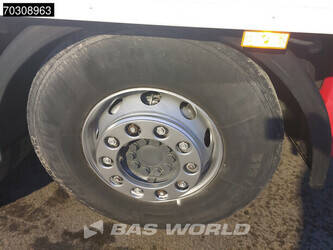 2017-mercedes-benz-actros-2542-1408054-45051817