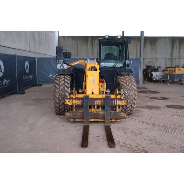 2018 JCB 541-70-45051858