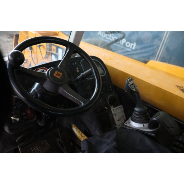 2018 JCB 541-70-45051881