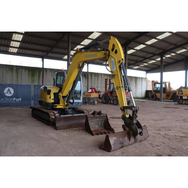 2017 نيوسون EZ80-45051924