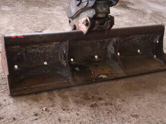 2017-neuson-ez80-45051935