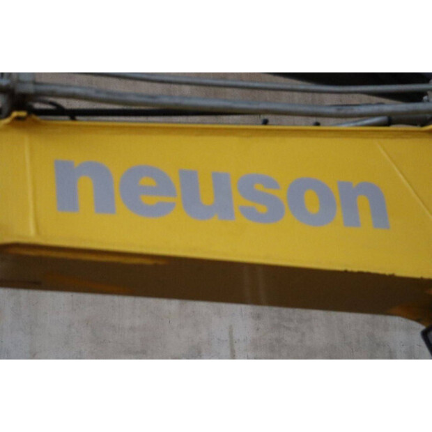 2017 نيوسون EZ80-45051939
