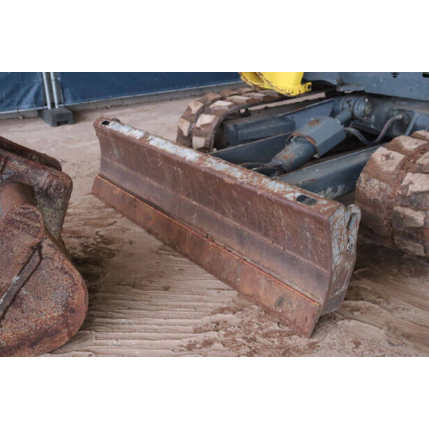 2017 نيوسون EZ80-45051945