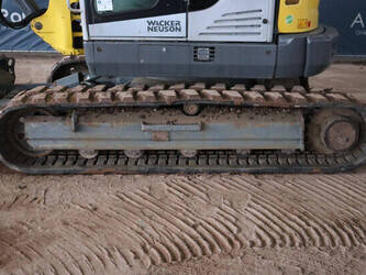 2017-neuson-ez80-45051951