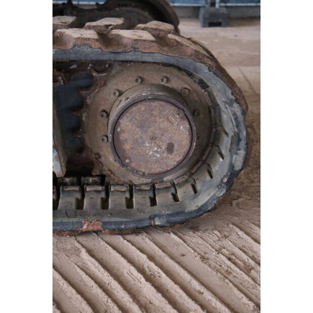 2017 نيوسون EZ80-45051953