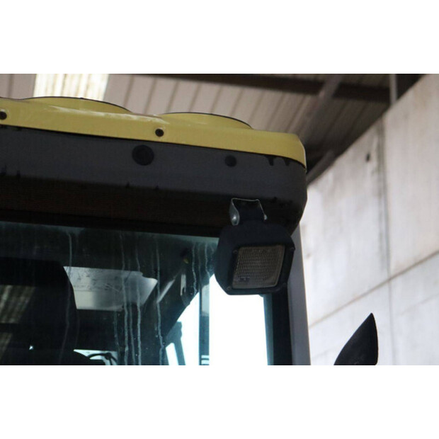 2017 نيوسون EZ80-45051957