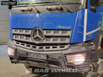 2017-mercedes-benz-arocs-3240-1408058-45051996