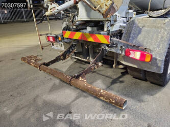 2017-mercedes-benz-arocs-3240-1408058-45052005