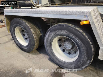 2017-mercedes-benz-arocs-3240-1408058-45052009