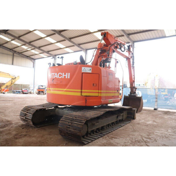 2014 Hitachi ZX225USLC-5B-45052012