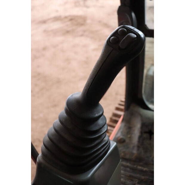 2014 Hitachi ZX225USLC-5B-45052053