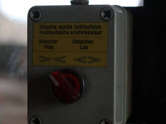 2014-hitachi-zx225uslc-5b-1408059-45052055