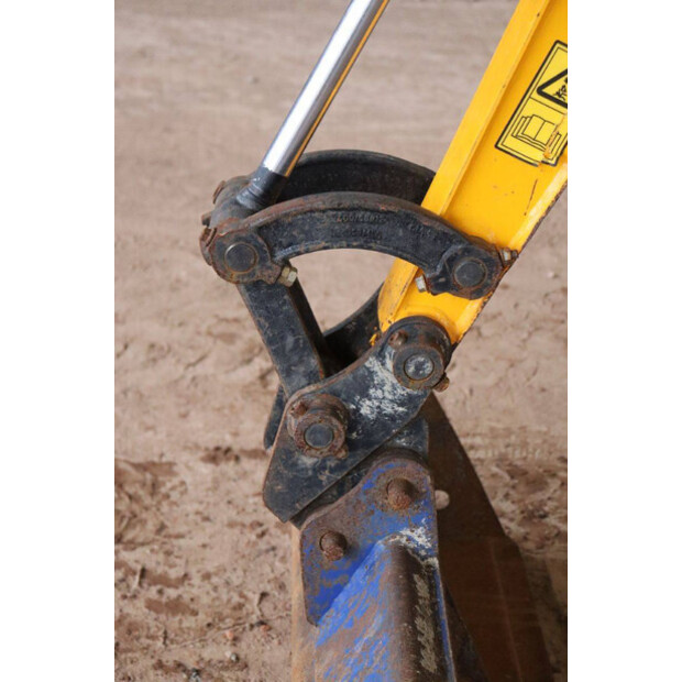 2022 JCB 16C-1-45052311