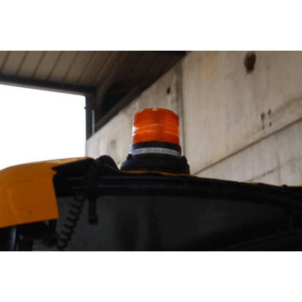 2022 JCB 16C-1-45052321