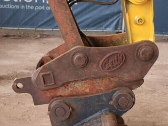 2014-komatsu-pc210lc-10-1408070-45052460