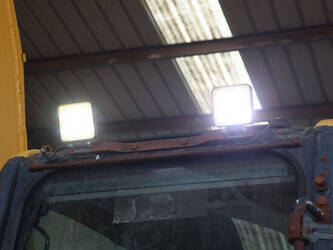 2014-komatsu-pc210lc-10-1408070-45052464