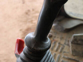 2014-komatsu-pc210lc-10-1408070-45052482