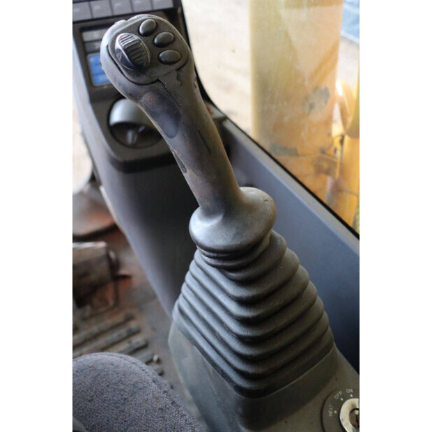 2014 كوماتسو PC210LC-10-45052483