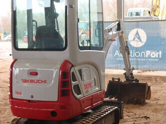 2021-takeuchi-tb216-1408073-45052538