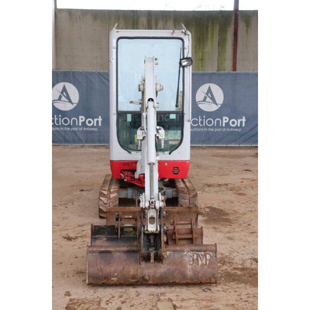 2021 تاكوتشي TB216-45052542