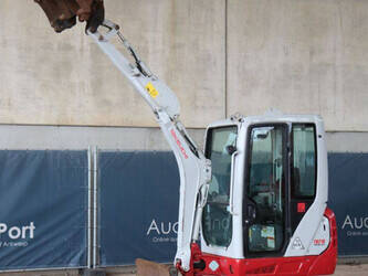 2021-takeuchi-tb216-1408073-45052591