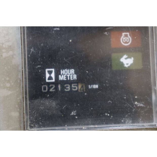 2014 تاكوتشي TB219-45052661