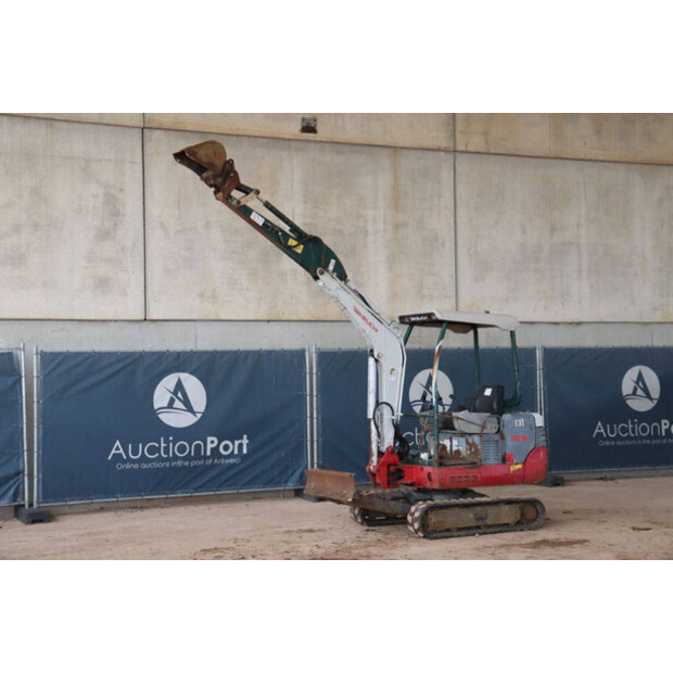 2014 تاكوتشي TB219-45052662