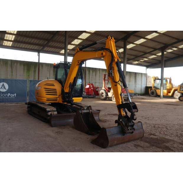 2010 JCB 8085-45052924