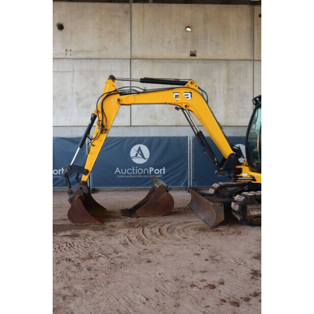 2010 JCB 8085-45052930